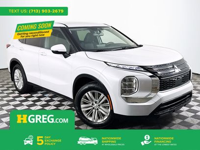 Used 2024 Mitsubishi Outlander ES