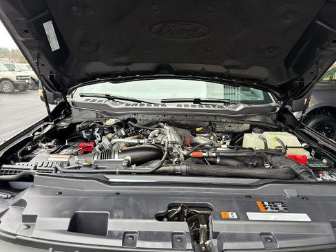 Certified 2025 Ford F350 Platinum image 6
