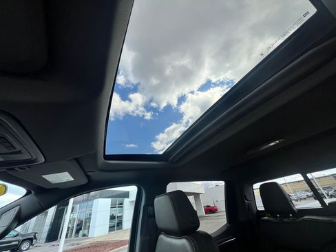 Used 2025 GMC Sierra 1500 Denali w/ Denali Reserve Package image 33