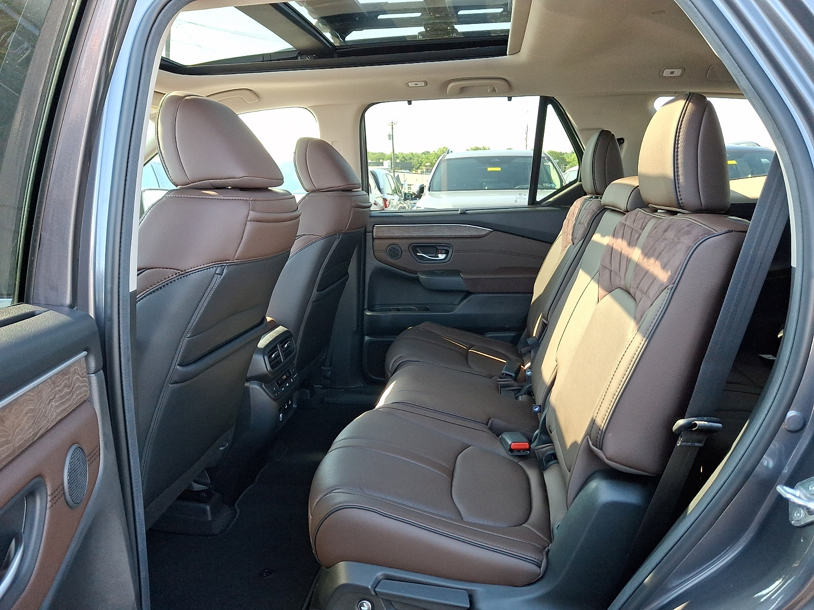 New 2026 Honda Pilot Elite image 5