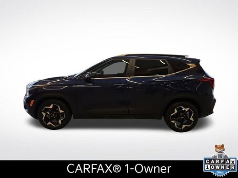 Certified 2024 Kia Seltos EX FWD image 2