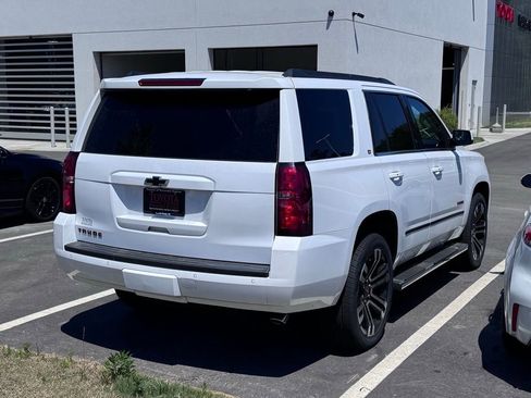 Used 2019 Chevrolet Tahoe LT w/ LT Signature Package AWD/4WD image 5
