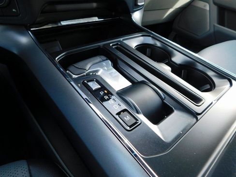 New 2025 Ford F150 Lariat w/ Equipment Group 501A Mid image 43