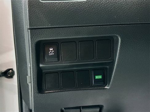 Used 2017 Nissan Rogue Sport S w/ S Appearance Package image 10