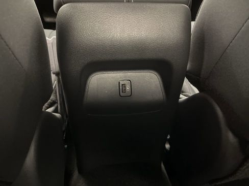 Used 2025 Nissan Sentra SV image 24