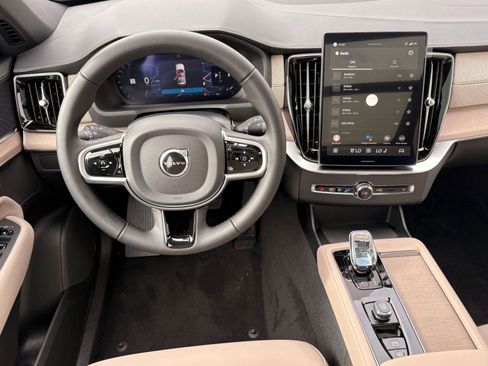 New 2026 Volvo XC90 B5 Plus image 24