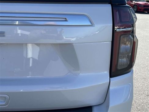 Used 2023 Chevrolet Tahoe High Country image 17