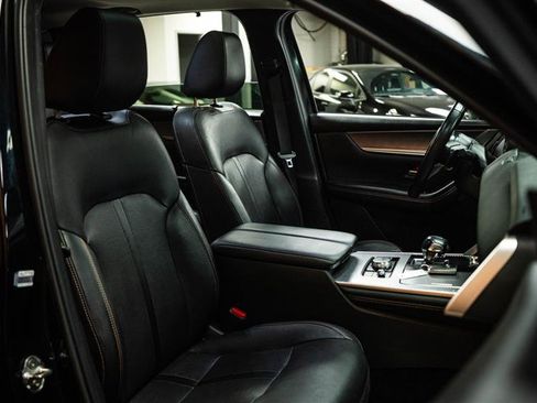 Used 2024 MAZDA CX-90 3.3 Turbo w/ Preferred Plus image 16