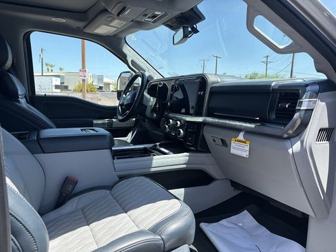 Used 2023 Ford F350 Limited w/ FX4 Off-Road Package AWD/4WD image 22