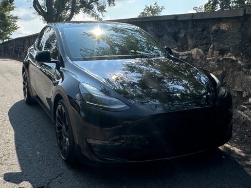 Used 2022 Tesla Model Y Performance image 66