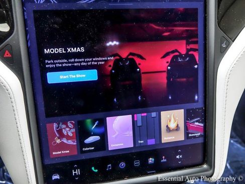 Used 2019 Tesla Model X Long Range image 27