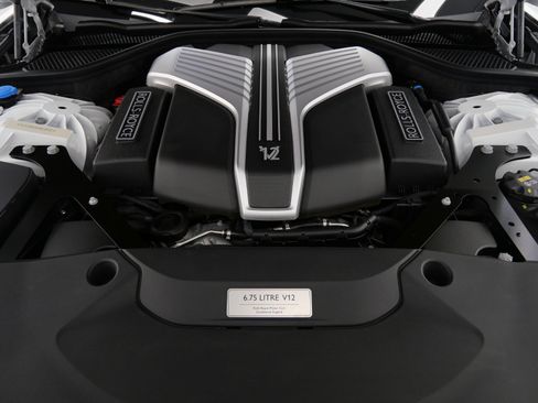 Used 2022 Rolls-Royce Ghost w/ Ghost Package AWD/4WD image 12