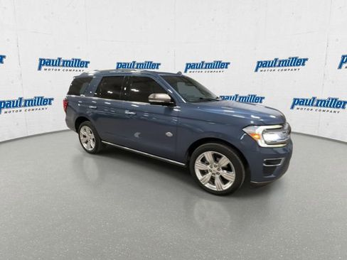 Used 2022 Ford Expedition King Ranch image 2