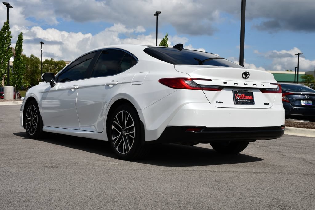 Used 2025 Toyota Camry XLE w/ Premium Plus Package FWD image 5
