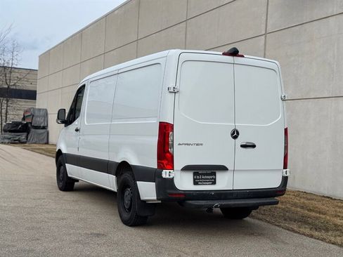Used 2022 Mercedes-Benz Sprinter 1500 image 7