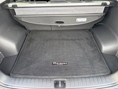 Used 2017 Hyundai Tucson SE image 14