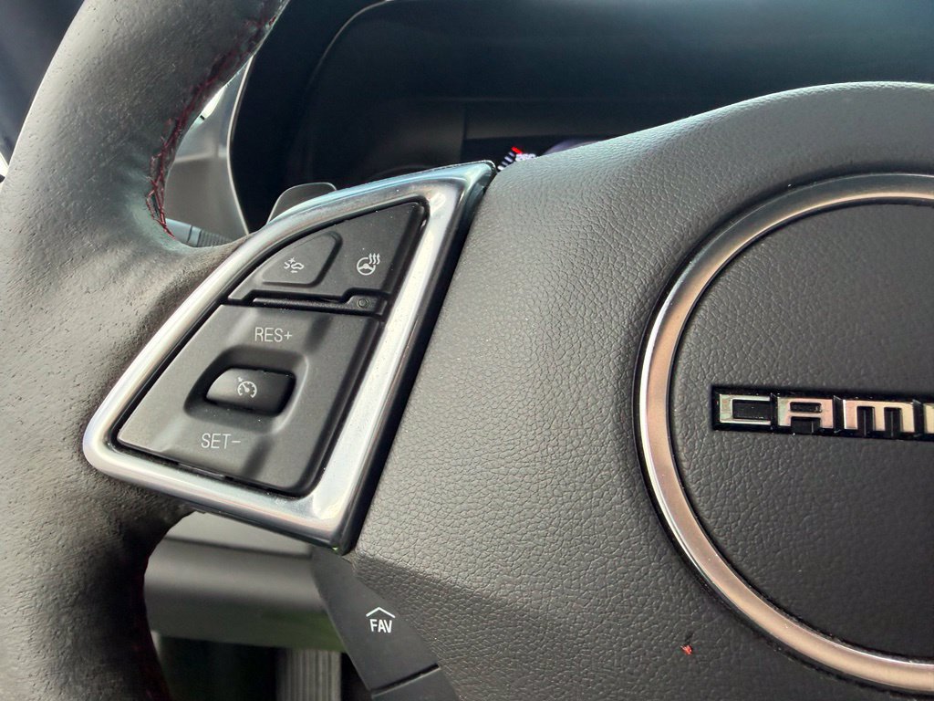 Used 2022 Chevrolet Camaro ZL1 RWD image 21