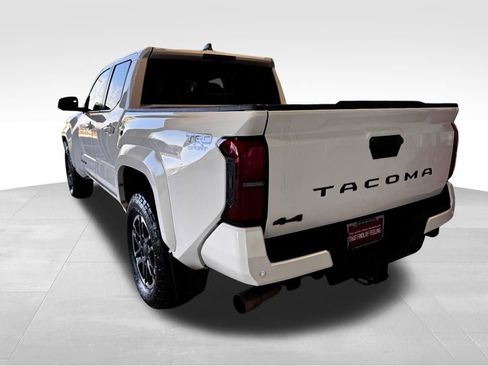 Certified 2024 Toyota Tacoma TRD Sport w/ TRD Sport Premium Package image 5