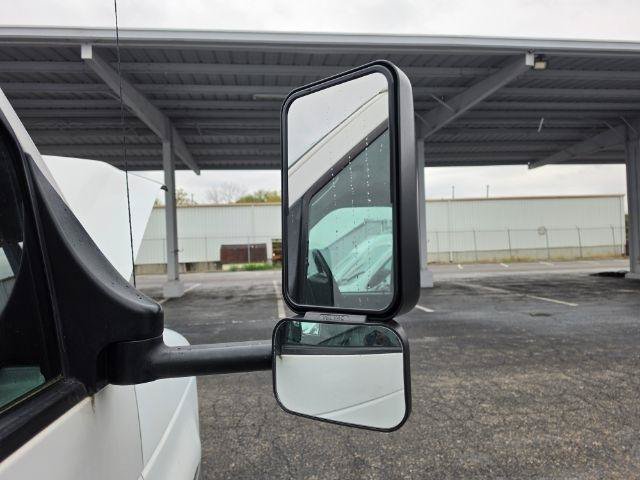Used 2011 Ford E-450 and Econoline 450 Super Duty RWD image 23