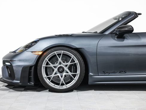 Used 2024 Porsche 718 Boxster Spyder RS RWD image 15