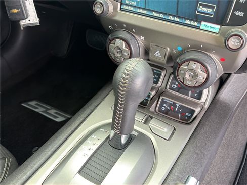 Used 2015 Chevrolet Camaro SS w/ Green Flash Special Edition image 23