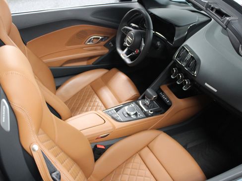 Used 2020 Audi R8 V10 performance image 61