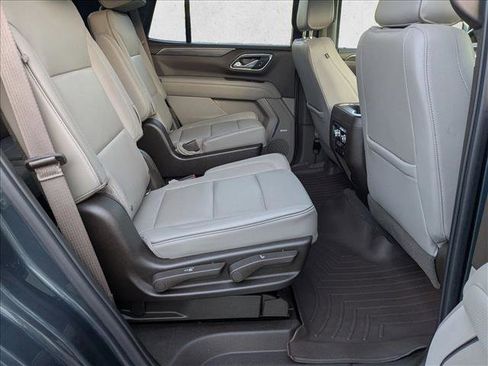 Used 2021 GMC Yukon SLT w/ SLT Luxury Plus Package AWD/4WD image 18