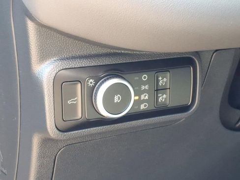 New 2026 Ford Explorer Active AWD/4WD image 19