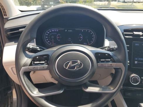 Used 2022 Hyundai Tucson SEL image 17