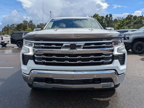 Used 2025 Chevrolet Silverado 1500 LTZ w/ LTZ Premium Package AWD/4WD image 12