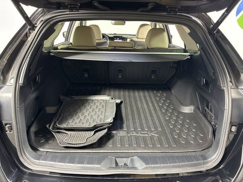 Certified 2023 Subaru Outback Limited image 28