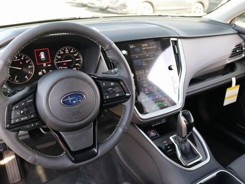 Used 2025 Subaru Outback Onyx Edition image 26