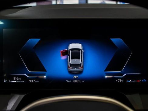 Used 2025 BMW X3 xDrive30i w/ Premium Package image 17