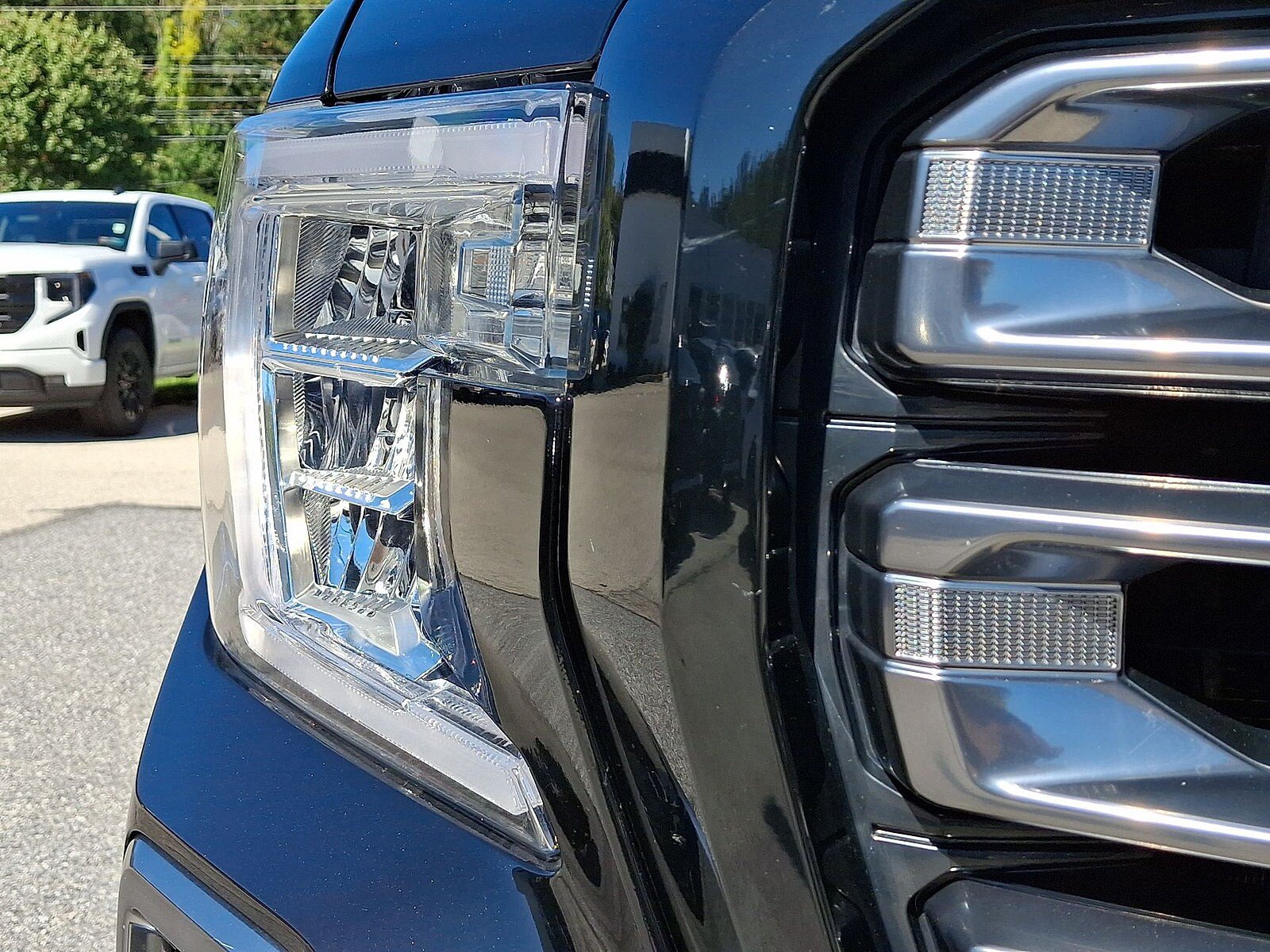 Used 2020 GMC Sierra 1500 AT4 w/ AT4 Premium Package AWD/4WD image 28