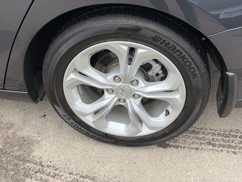 Certified 2024 Honda Accord LX image 9