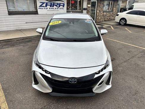 Used 2018 Toyota Prius Prime Plus image 10