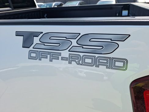 Used 2023 Toyota Tacoma SR AWD/4WD image 14