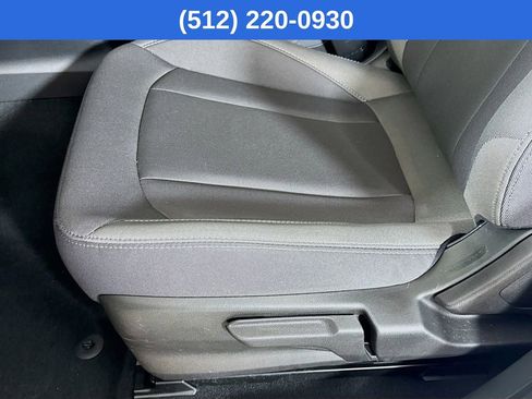 Used 2025 Subaru Crosstrek 2.0i Premium image 23