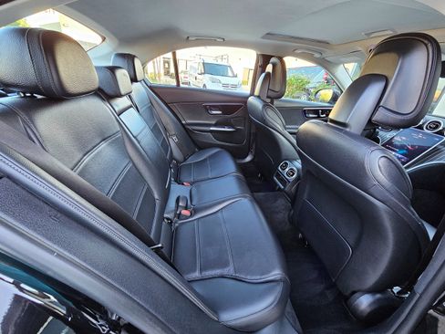 Used 2023 Mercedes-Benz C 300 Sedan image 29