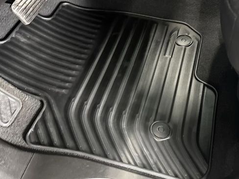 Certified 2022 GMC Sierra 1500 SLE image 34