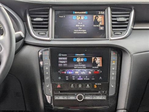 Used 2023 INFINITI QX50 Luxe image 13