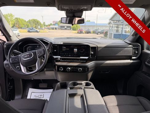 Used 2024 GMC Sierra 1500 Elevation AWD/4WD image 18