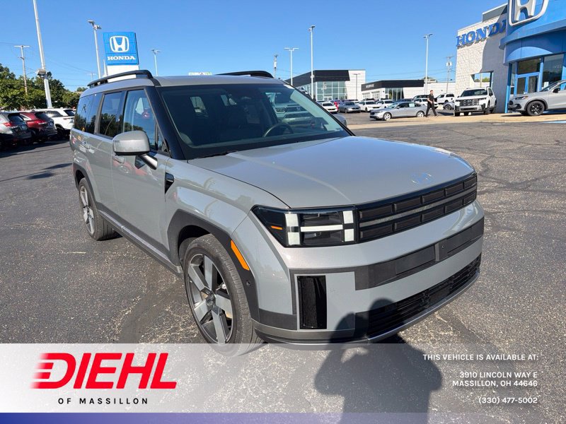 Used 2024 Hyundai Santa Fe Limited AWD/4WD image 1