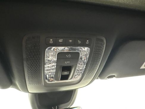 Used 2022 Mercedes-Benz GLE 350 4MATIC image 40
