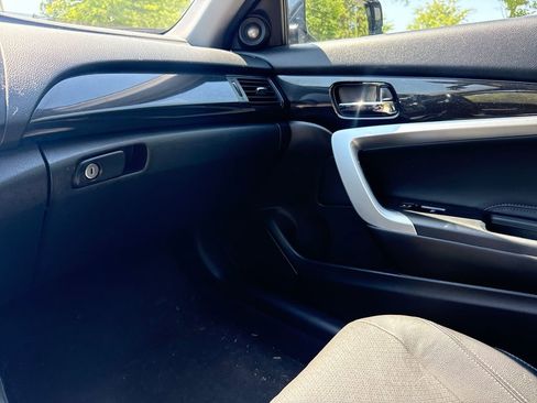 Used 2014 Honda Accord EX-L image 17