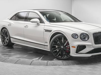 New 2025 Bentley Flying Spur Plug-In Hybrid