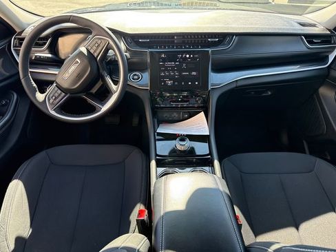 Used 2023 Jeep Grand Cherokee L Laredo w/ Luxury Tech Group I image 19