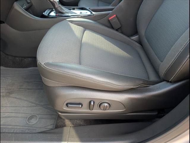 Used 2024 Buick Encore GX Preferred w/ Comfort Package AWD/4WD image 10