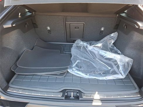 Certified 2023 Volvo C40 P8 Recharge Plus w/ Climate Package image 26