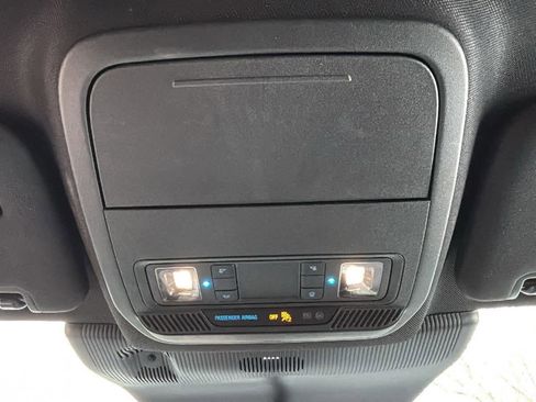 Used 2025 Ford Explorer ST-Line image 19